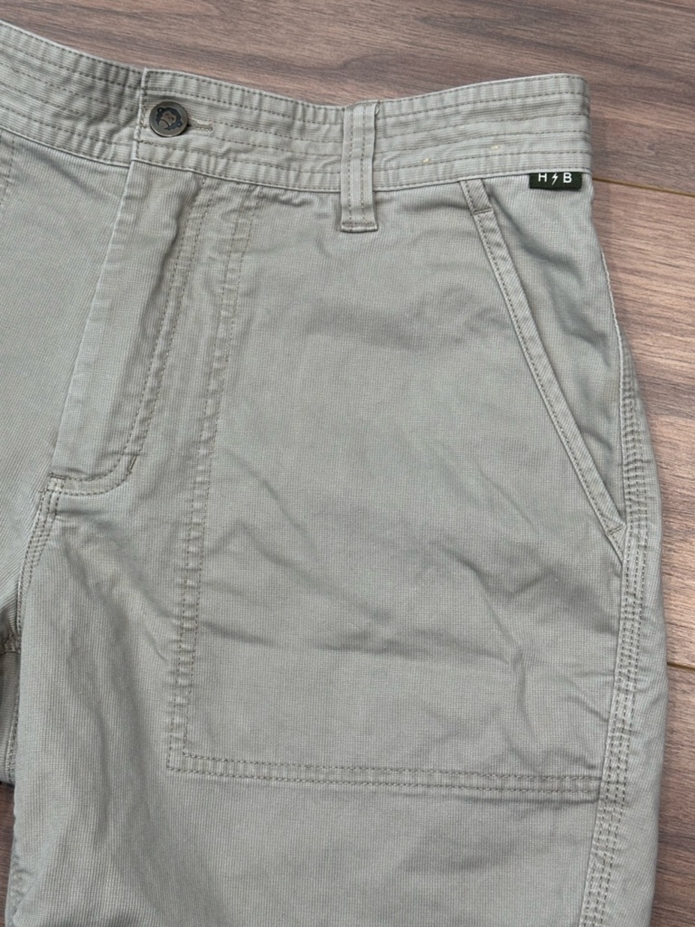 Howler Brothers Clarksville Walk Shorts 8" in Putty - Size 30 - Picture 3 of 10